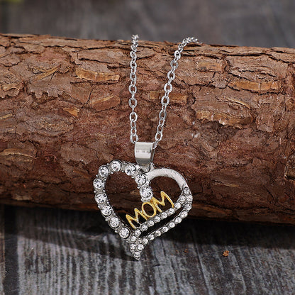 Alloy Inlaid Zircon Heart Pendant Necklace